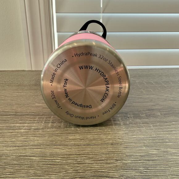 NWT Hydrapeak Flow 32oz Insulated Water Bottle with Straw - Picture 4 of 5